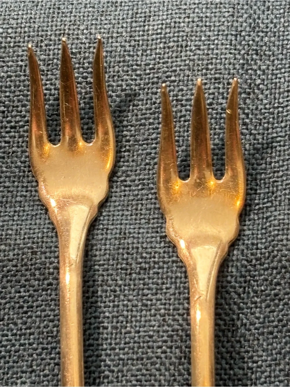 Antique Rockford Silver Plate Co. Wm. A. Rogers Cocktail/Oyster Forks - Set of 2